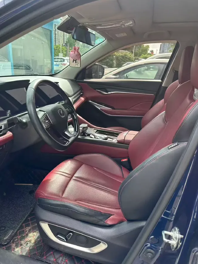 2020 ChangAn CS75 Plus 2.0T 233HP L4 8AT,autocango,china used car exporter,china ev exporter,chinese used car exporter,chinese used ev exporter