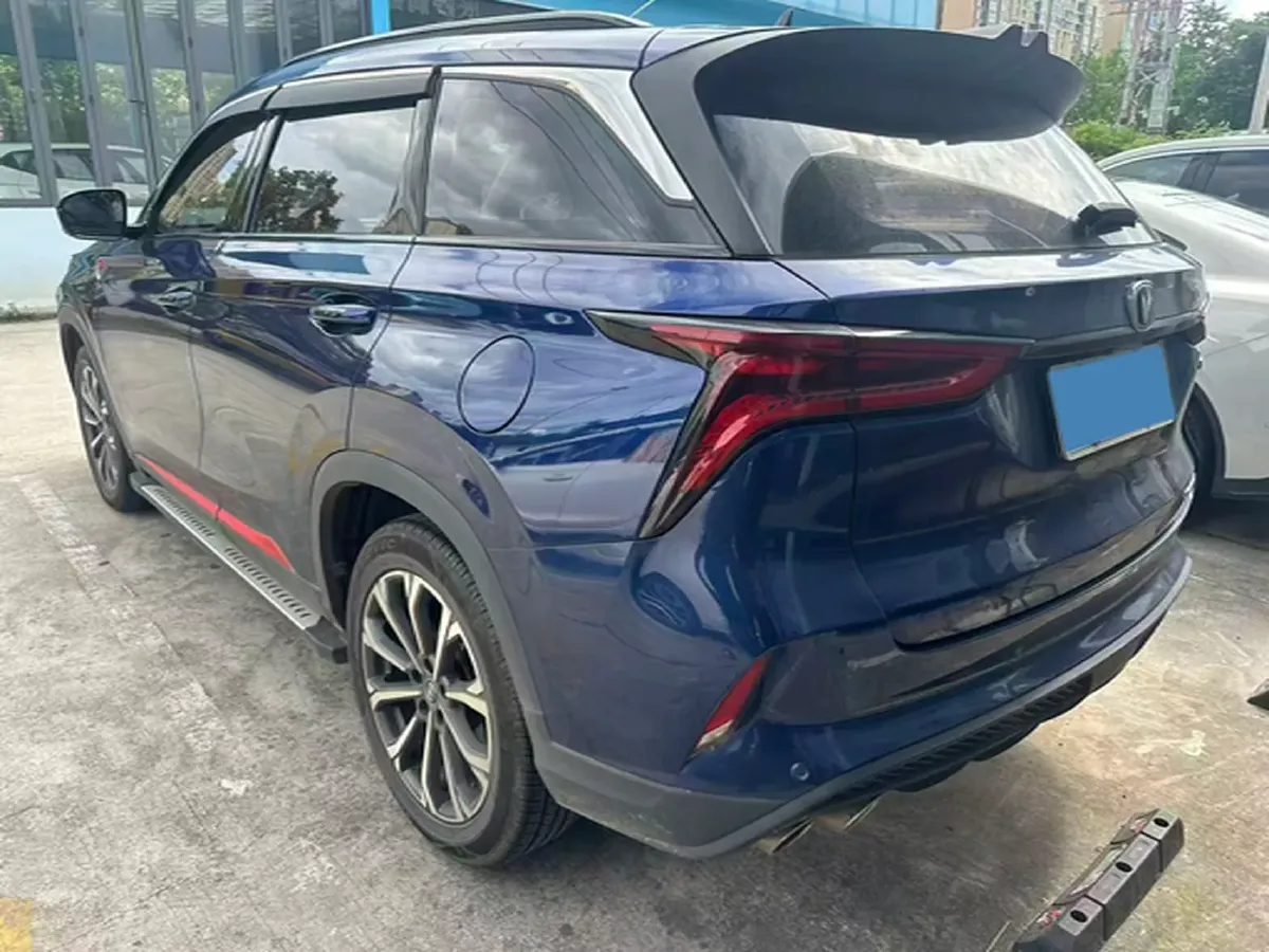 2020 ChangAn CS75 Plus 2.0T 233HP L4 8AT,autocango,china used car exporter,china ev exporter,chinese used car exporter,chinese used ev exporter