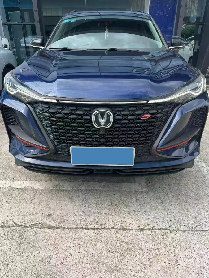 2020 ChangAn CS75 Plus 2.0T 233HP L4 8AT,autocango,china used car exporter,china ev exporter,chinese used car exporter,chinese used ev exporter