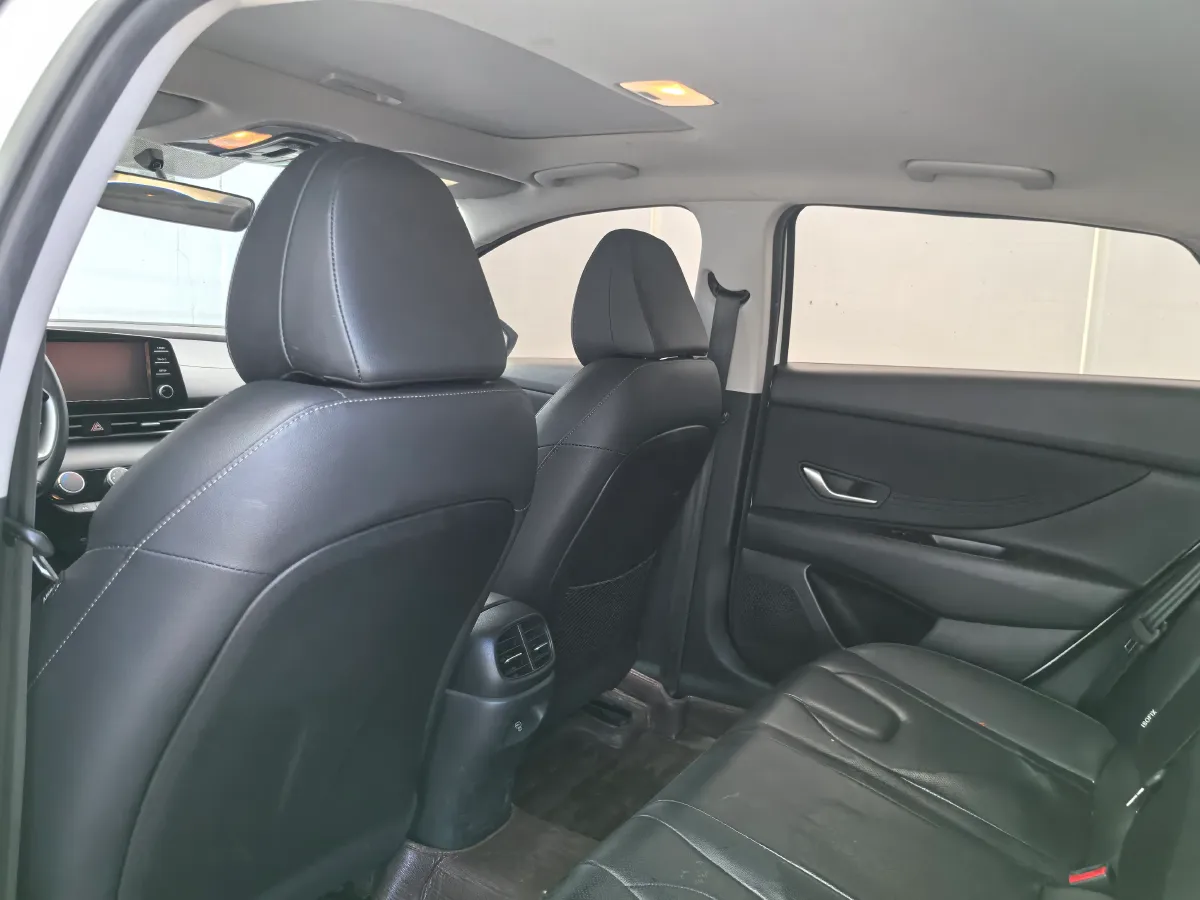2023 Hyundai Elantra 1.5L 115HP L4 CVT,autocango,china used car exporter,china ev exporter,chinese used car exporter,chinese used ev exporter