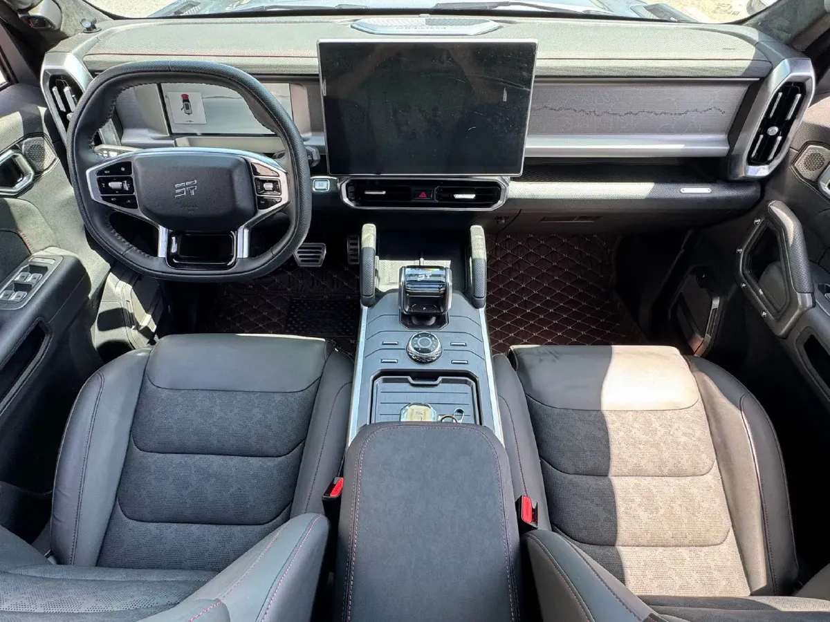 2024 Jetour ShanHai TravellerC-DM 1.5T 156HP L4 3DHT PHEV 43.24KWH,autocango,china used car exporter,china ev exporter,chinese used car exporter,chinese used ev exporter
