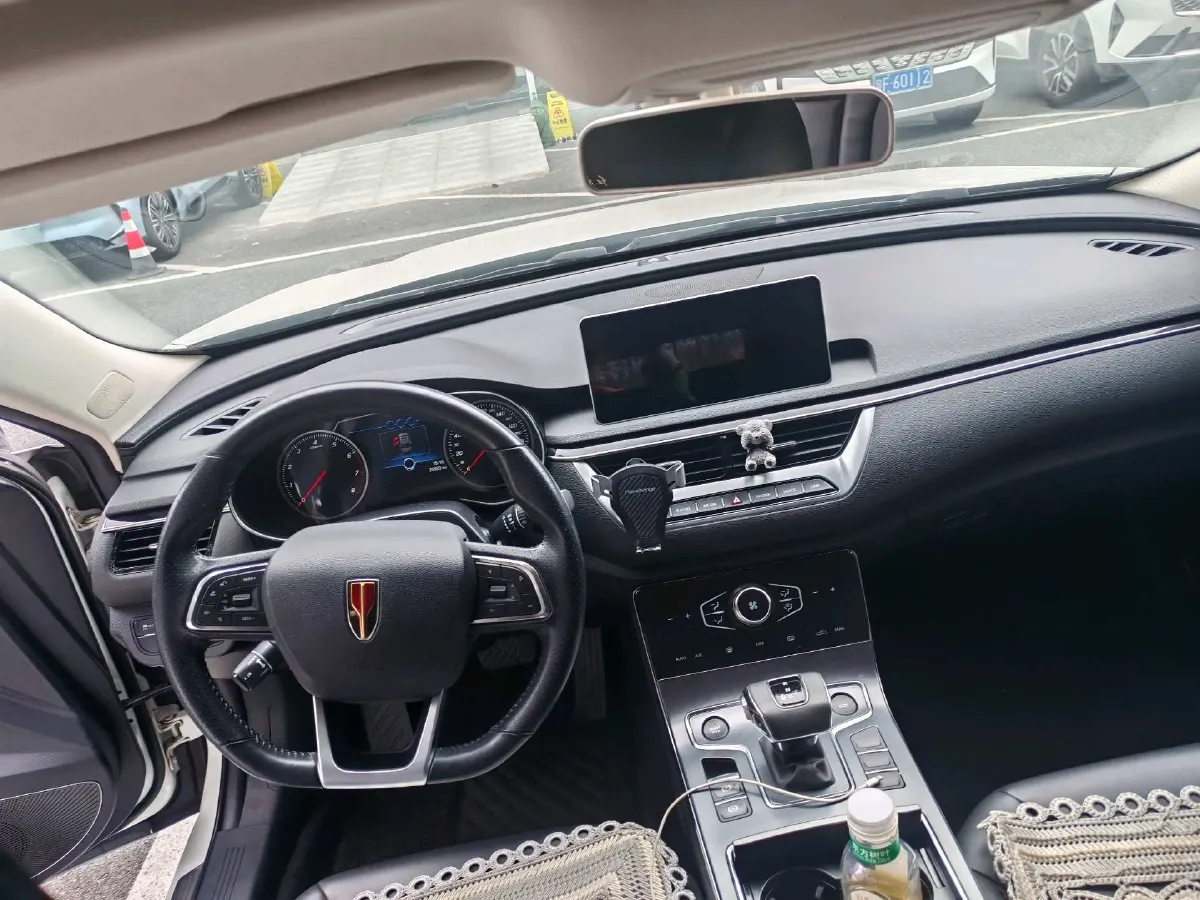 2022 HongQi H5 1.5T 169HP L4 7DCT,autocango,china used car exporter,china ev exporter,chinese used car exporter,chinese used ev exporter