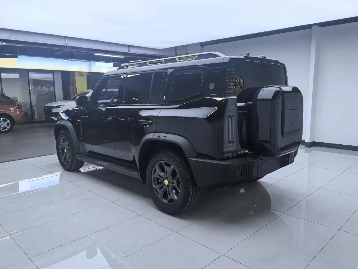 2023 Jetour Traveller 2.0T 254HP L4 7DCT,autocango,china used car exporter,china ev exporter,chinese used car exporter,chinese used ev exporter