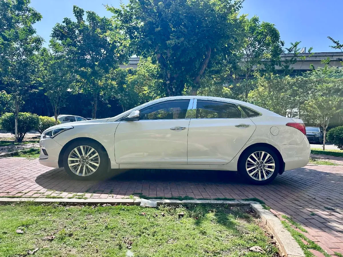 2017 Hyundai Mistra 1.8L 143HP L4 6AT,autocango,china used car exporter,china ev exporter,chinese used car exporter,chinese used ev exporter