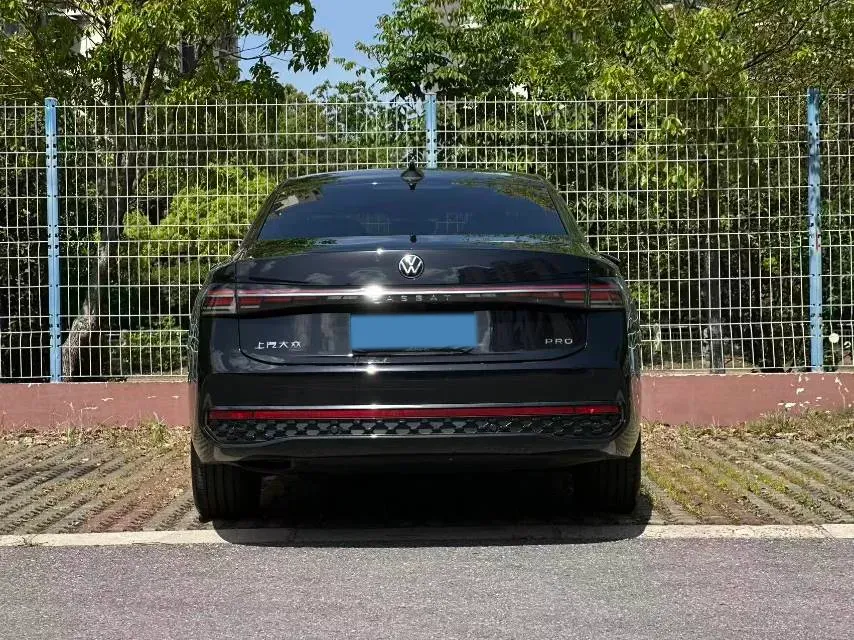 2025 Volkswagen Passat 1.5T 160HP L4 7DCT,autocango,china used car exporter,china ev exporter,chinese used car exporter,chinese used ev exporter