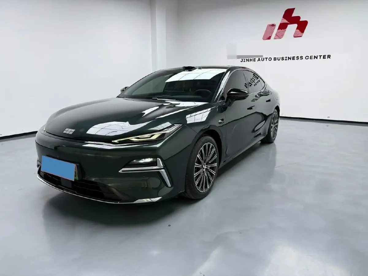 2025 Geely Galaxy Starshine 8 1.5T 163HP L4 3DHT PHEV 27.69KWH,autocango,china used car exporter,china ev exporter,chinese used car exporter,chinese used ev exporter