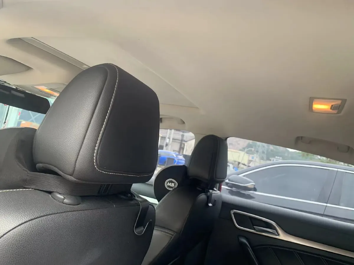 2019 MAXUS XinTu V80 2.5T 136HP L4 6AMT,autocango,china used car exporter,china ev exporter,chinese used car exporter,chinese used ev exporter