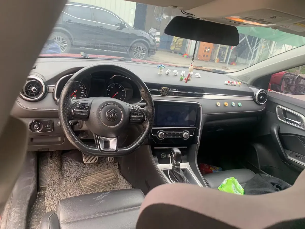 2019 MAXUS XinTu V80 2.5T 136HP L4 6AMT,autocango,china used car exporter,china ev exporter,chinese used car exporter,chinese used ev exporter
