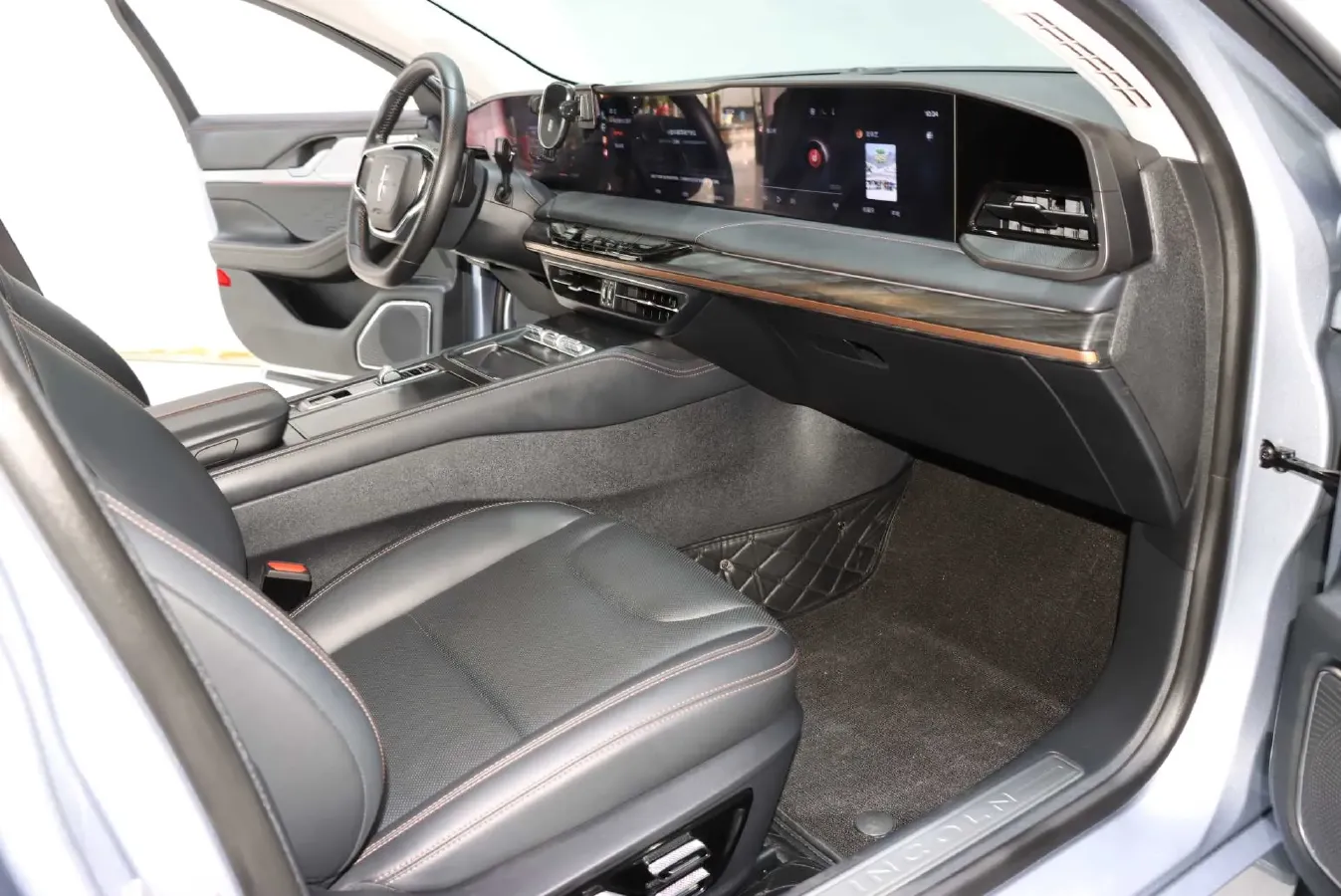 2022 Lincoln Z 2.0T 246HP L4 8AT,autocango,china used car exporter,china ev exporter,chinese used car exporter,chinese used ev exporter