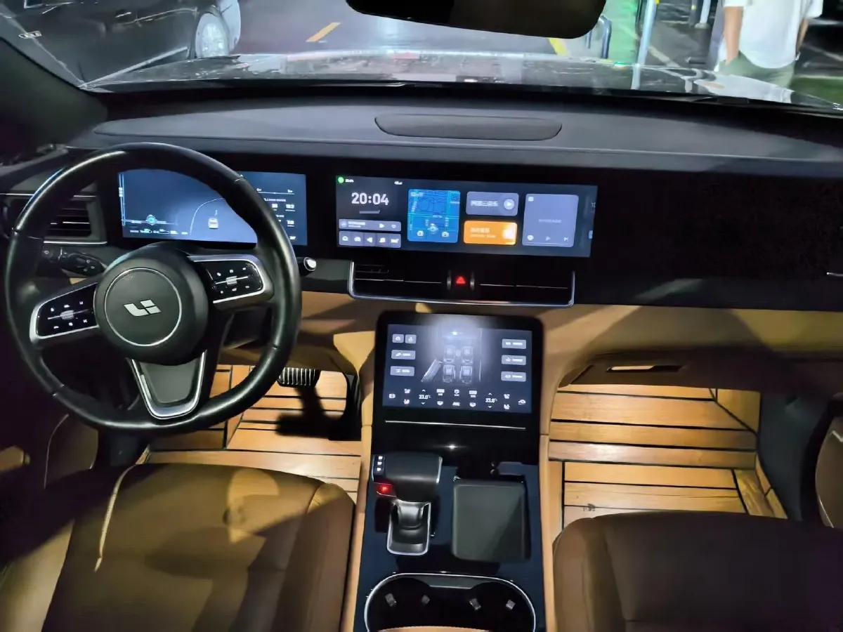 2021 Li ONE Range Extended 131HP REEV 40.5KWH,autocango,china used car exporter,china ev exporter,chinese used car exporter,chinese used ev exporter