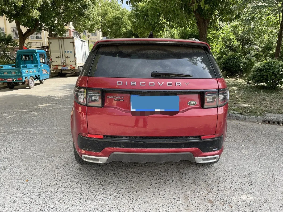 2020 Land Rover Discovery Sport 2.0T 249HP L4 9AT,autocango,china used car exporter,china ev exporter,chinese used car exporter,chinese used ev exporter