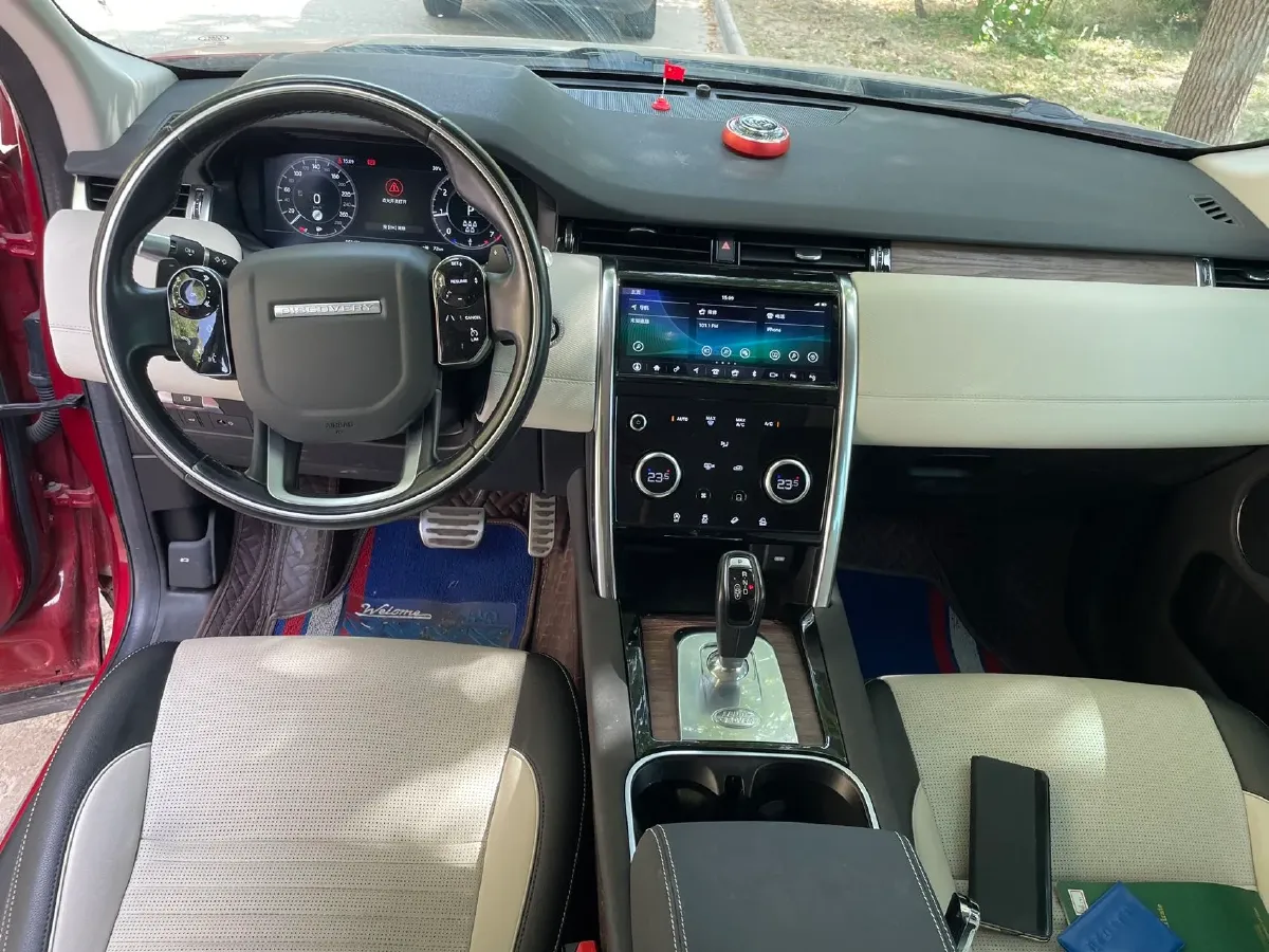 2020 Land Rover Discovery Sport 2.0T 249HP L4 9AT,autocango,china used car exporter,china ev exporter,chinese used car exporter,chinese used ev exporter