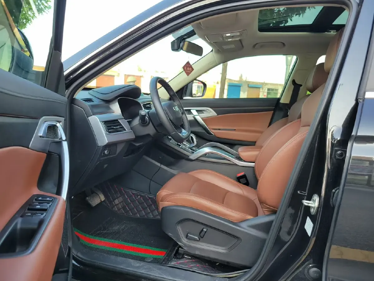 2021 Geely Azkarra 1.8T 184HP L4 7DCT,autocango,china used car exporter,china ev exporter,chinese used car exporter,chinese used ev exporter