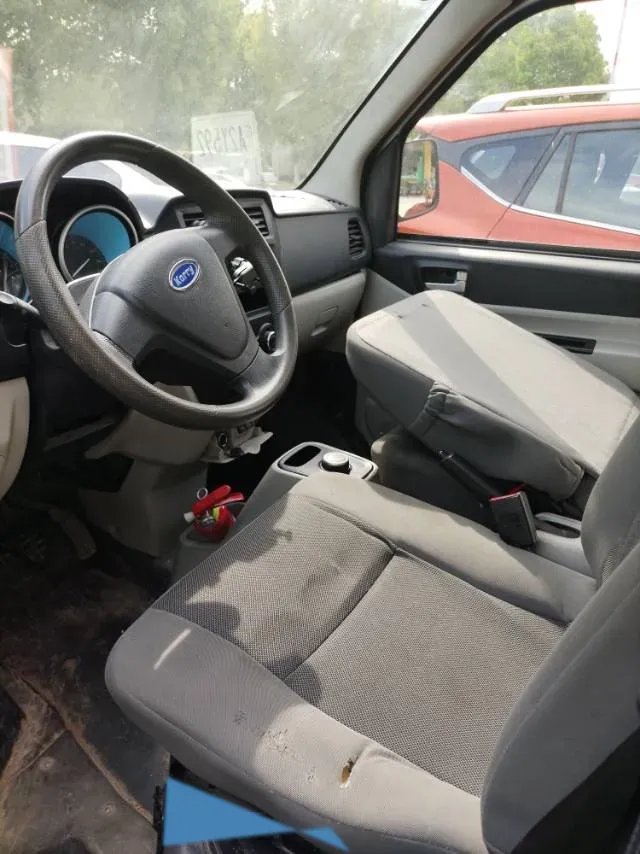 2023 WuLing RongGuang New Truck EV BEV 56.6KWH,autocango,china used car exporter,china ev exporter,chinese used car exporter,chinese used ev exporter