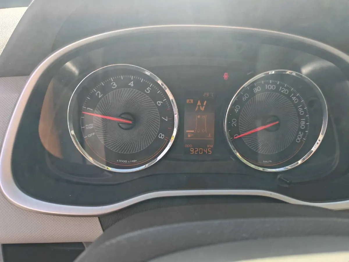2018 Chery Tiggo 3 1.6L 126HP L4 5MT,autocango,china used car exporter,china ev exporter,chinese used car exporter,chinese used ev exporter