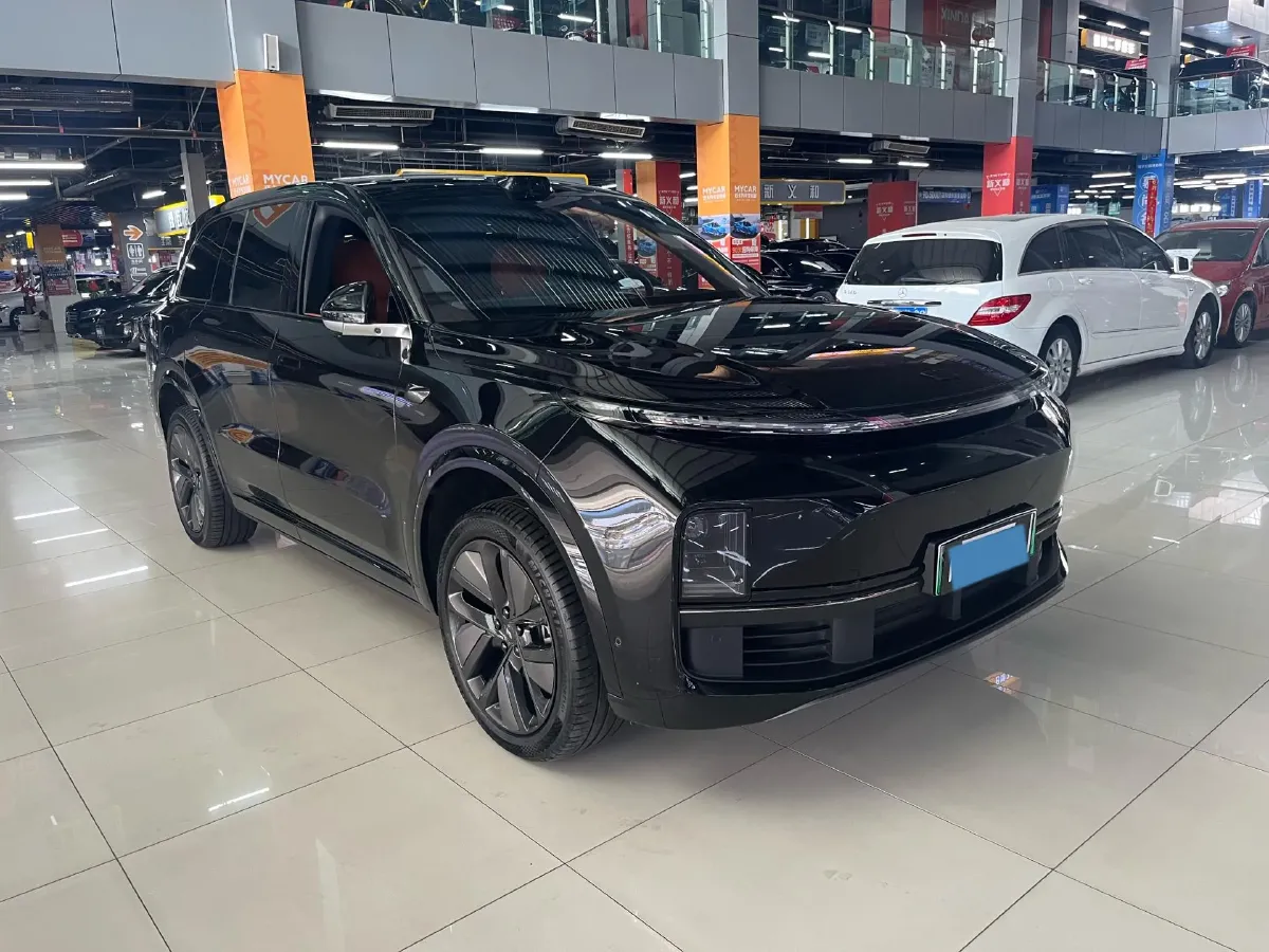 2024 Li L9 Range Extended 154HP REEV 52.3KWH,autocango,china used car exporter,china ev exporter,chinese used car exporter,chinese used ev exporter
