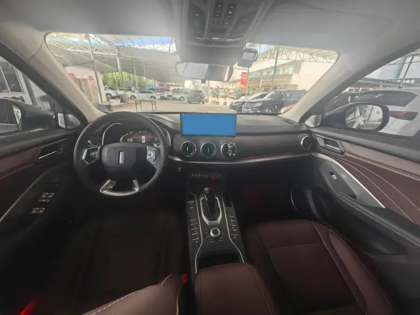 2021 WEY VV6 2.0T 227HP L4 7DCT,autocango,china used car exporter,china ev exporter,chinese used car exporter,chinese used ev exporter