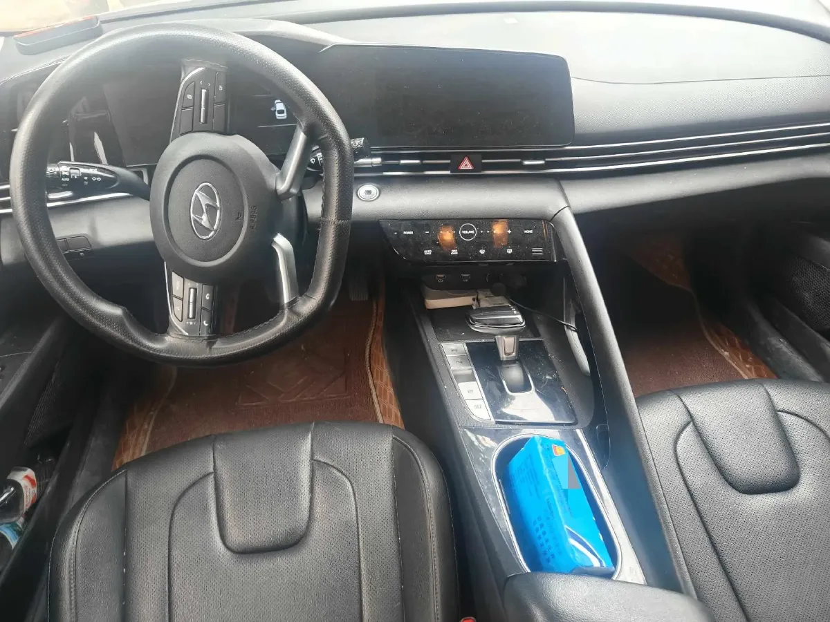 2021 Hyundai Elantra 1.5L 115HP L4 CVT,autocango,china used car exporter,china ev exporter,chinese used car exporter,chinese used ev exporter