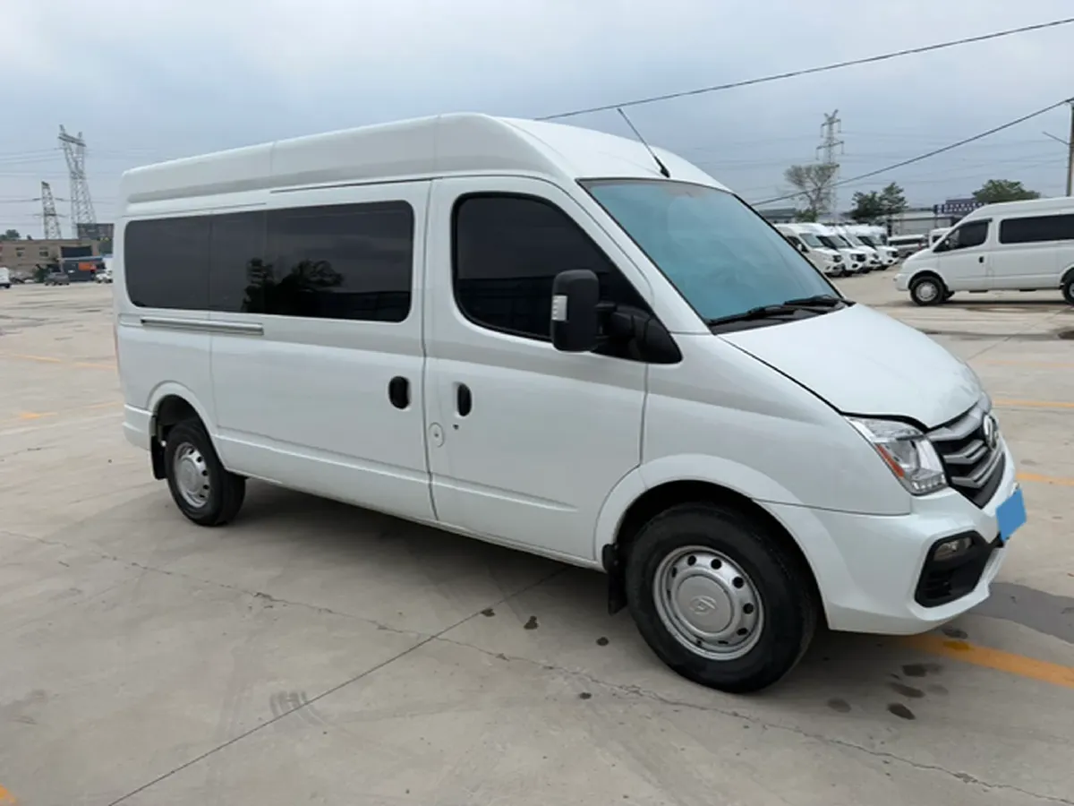 2023 MAXUS XinTu V80 2.0T 127HP L4 6MT,autocango,china used car exporter,china ev exporter,chinese used car exporter,chinese used ev exporter