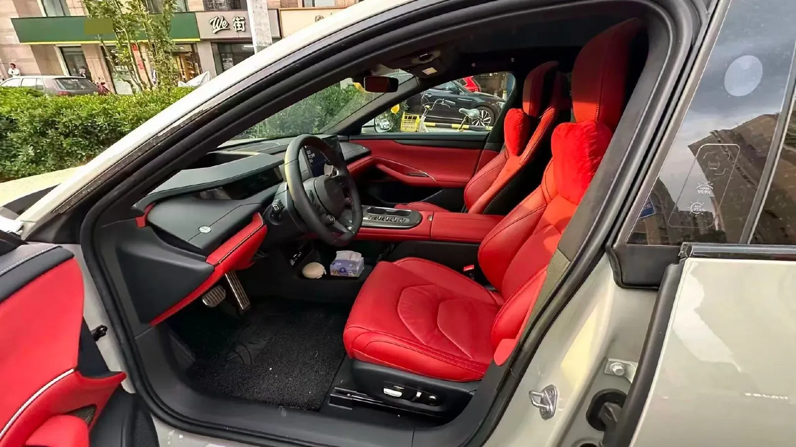 2024 MI SU7 BEV 101KWH,autocango,china used car exporter,china ev exporter,chinese used car exporter,chinese used ev exporter