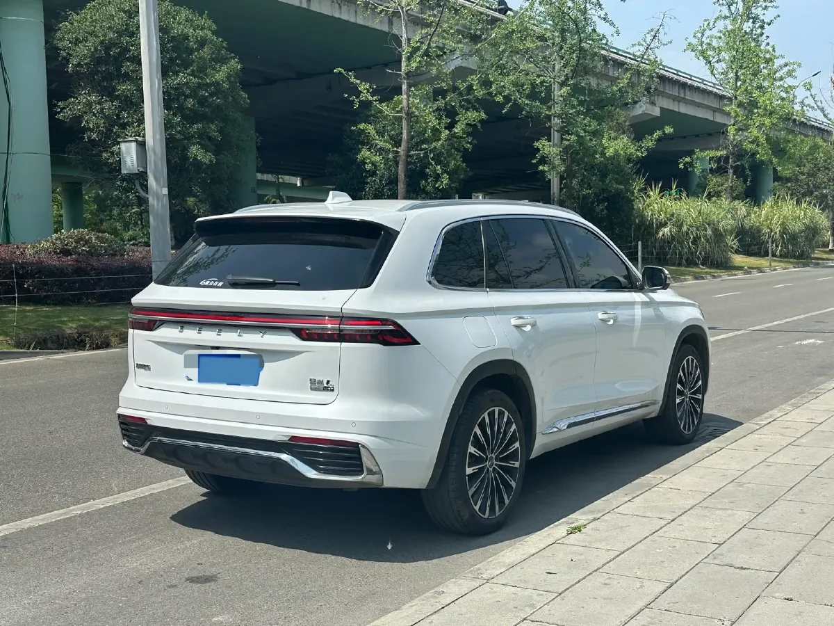2025 Geely Monjaro 2.0T 238HP L4 8AT,autocango,china used car exporter,china ev exporter,chinese used car exporter,chinese used ev exporter