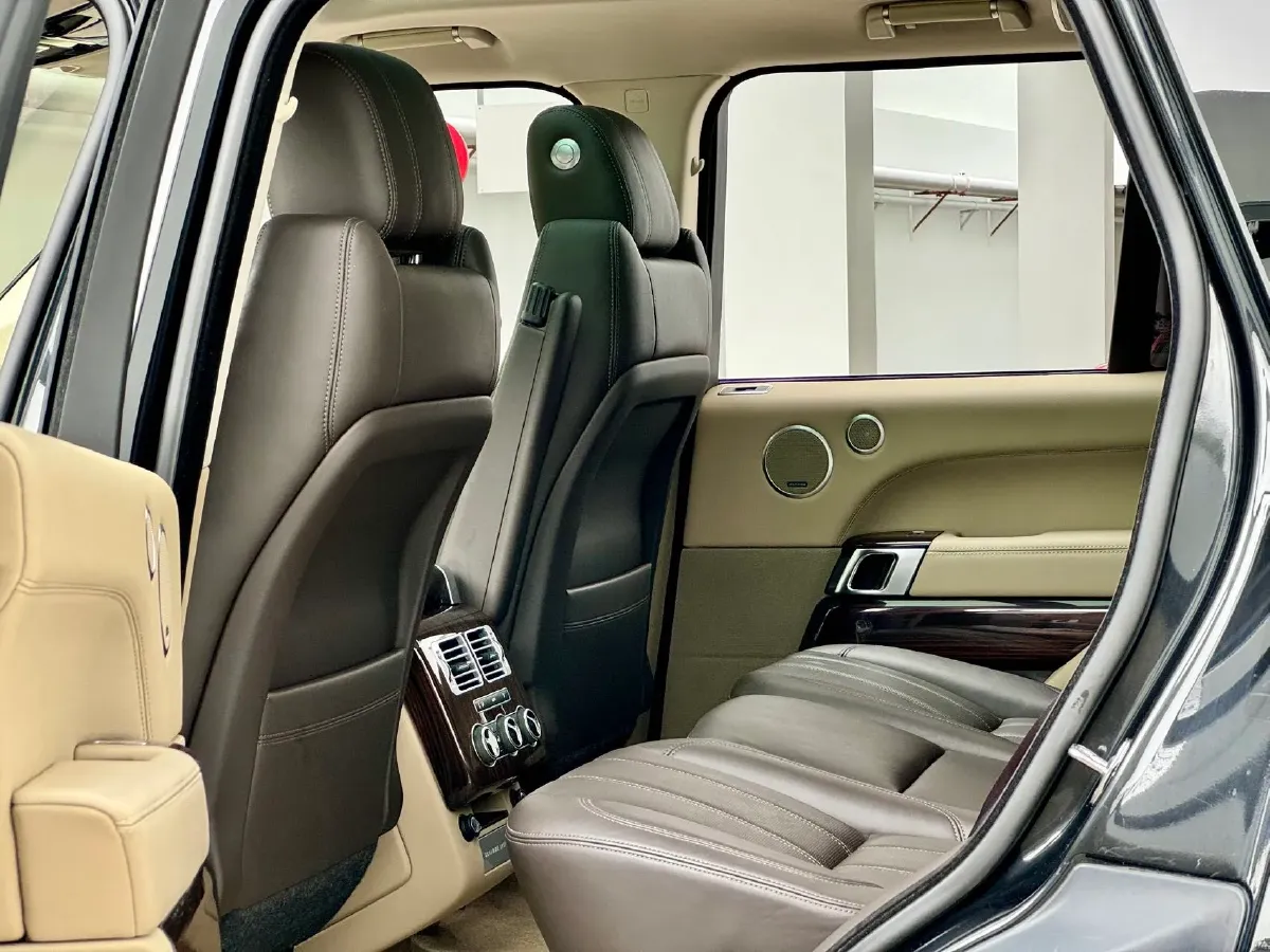 2017 Land Rover Range Rover 3.0T 340HP V6 8AT,autocango,china used car exporter,china ev exporter,chinese used car exporter,chinese used ev exporter
