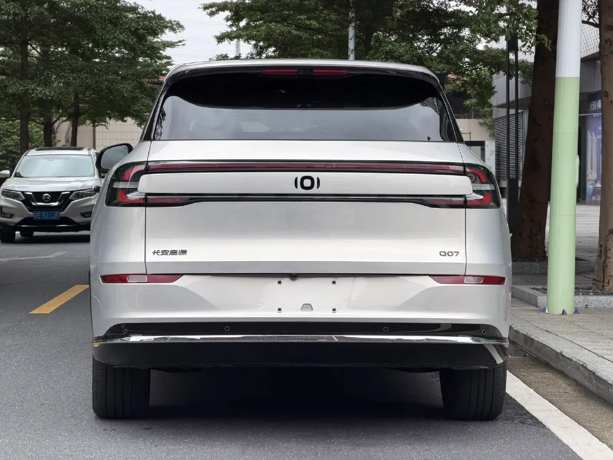 2025 ChangAn QiYuan Q07 1.5L 98HP L4 E-CVT PHEV,autocango,china used car exporter,china ev exporter,chinese used car exporter,chinese used ev exporter