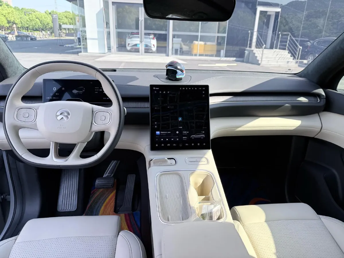 2023 NIO ES6 BEV 75KWH,autocango,china used car exporter,china ev exporter,chinese used car exporter,chinese used ev exporter