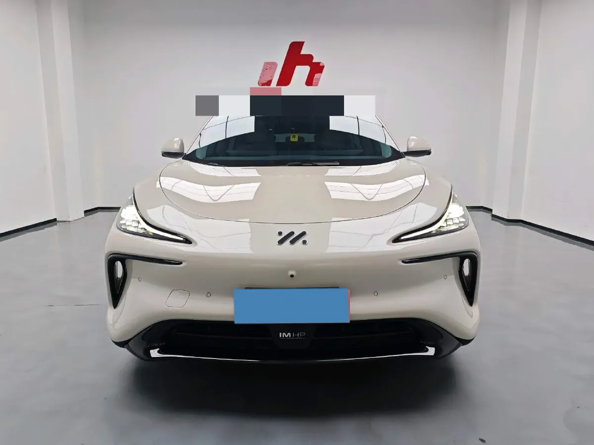 2023 IM LS6 BEV 100KWH,autocango,china used car exporter,china ev exporter,chinese used car exporter,chinese used ev exporter