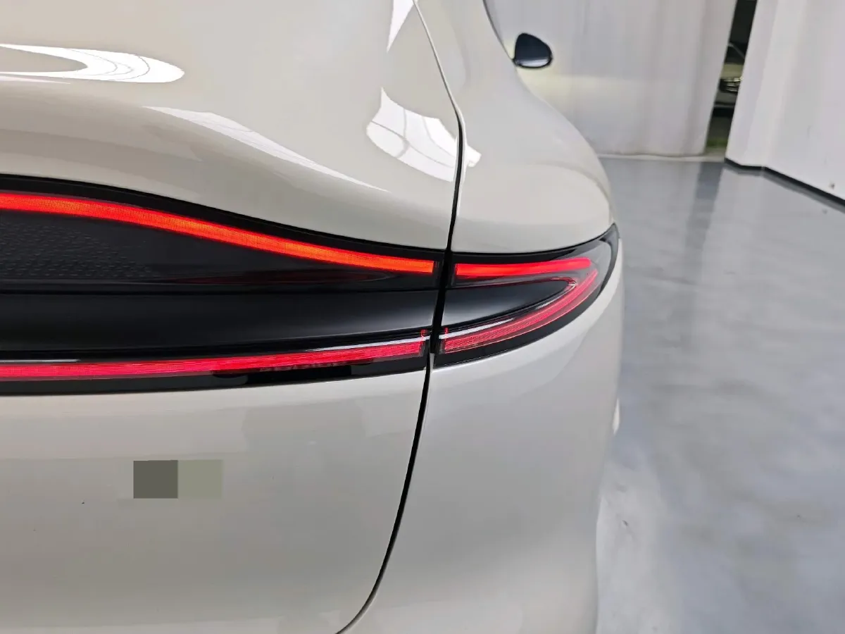 2023 IM LS6 BEV 100KWH,autocango,china used car exporter,china ev exporter,chinese used car exporter,chinese used ev exporter