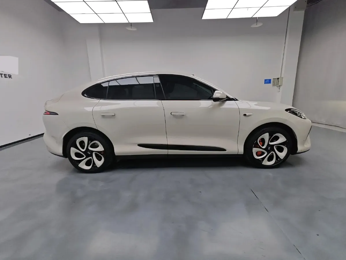 2023 IM LS6 BEV 100KWH,autocango,china used car exporter,china ev exporter,chinese used car exporter,chinese used ev exporter