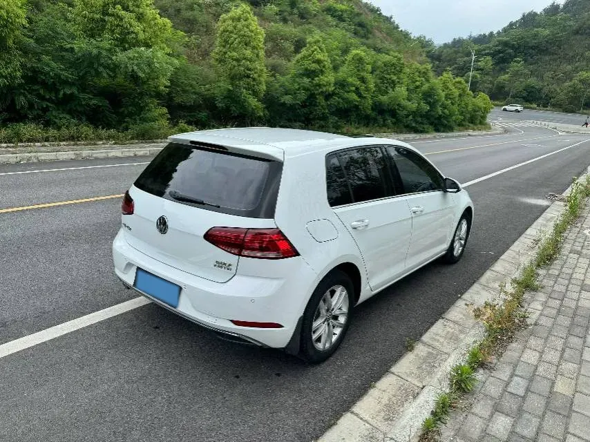2018 Volkswagen Golf 1.4T 131HP L4 7DCT,autocango,china used car exporter,china ev exporter,chinese used car exporter,chinese used ev exporter