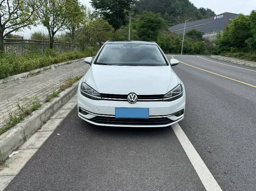2018 Volkswagen Golf 1.4T 131HP L4 7DCT,autocango,china used car exporter,china ev exporter,chinese used car exporter,chinese used ev exporter