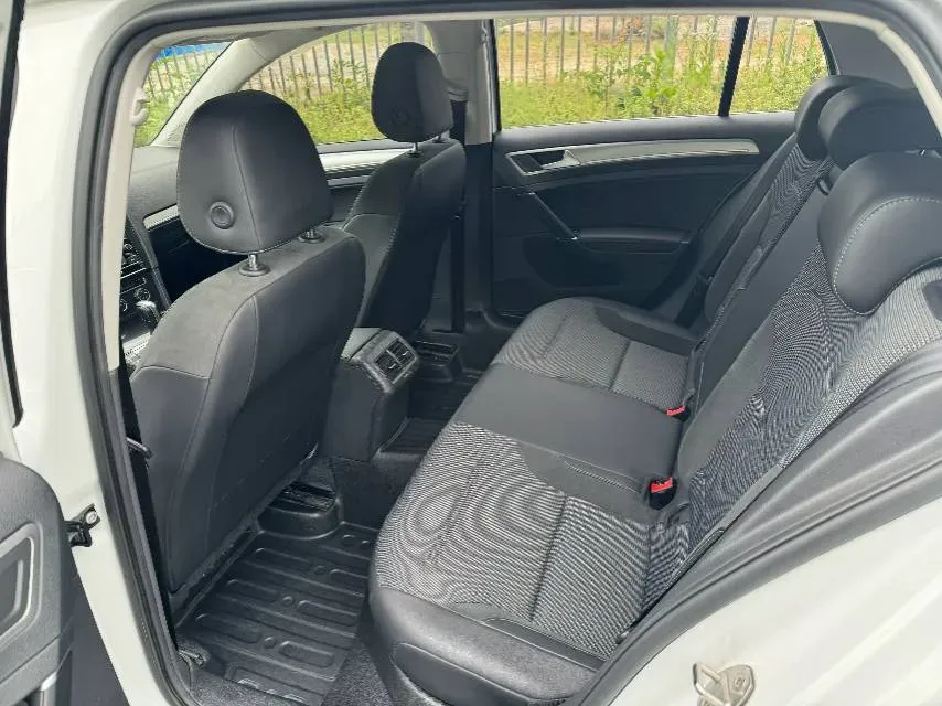 2018 Volkswagen Golf 1.4T 131HP L4 7DCT,autocango,china used car exporter,china ev exporter,chinese used car exporter,chinese used ev exporter