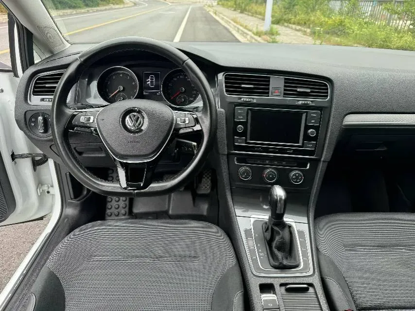 2018 Volkswagen Golf 1.4T 131HP L4 7DCT,autocango,china used car exporter,china ev exporter,chinese used car exporter,chinese used ev exporter