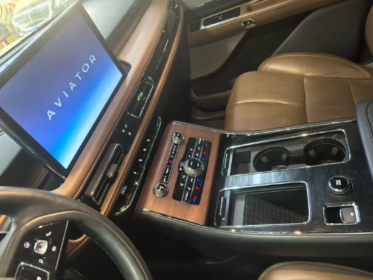 2021 Lincoln Aviator 3.0T 355HP V6 10AT,autocango,china used car exporter,china ev exporter,chinese used car exporter,chinese used ev exporter