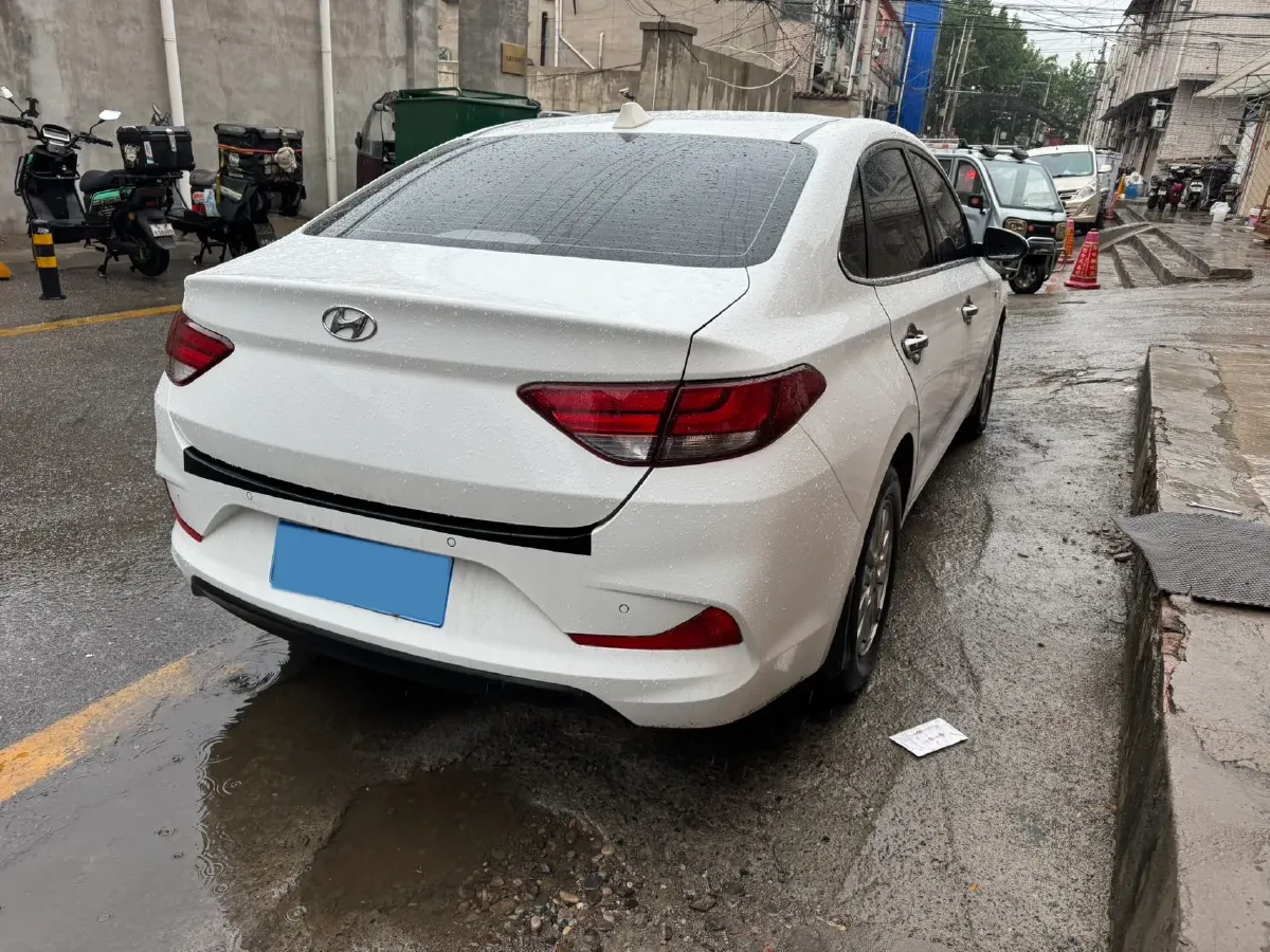 2020 Hyundai Celesta 1.6L 123HP L4 6AT,autocango,china used car exporter,china ev exporter,chinese used car exporter,chinese used ev exporter