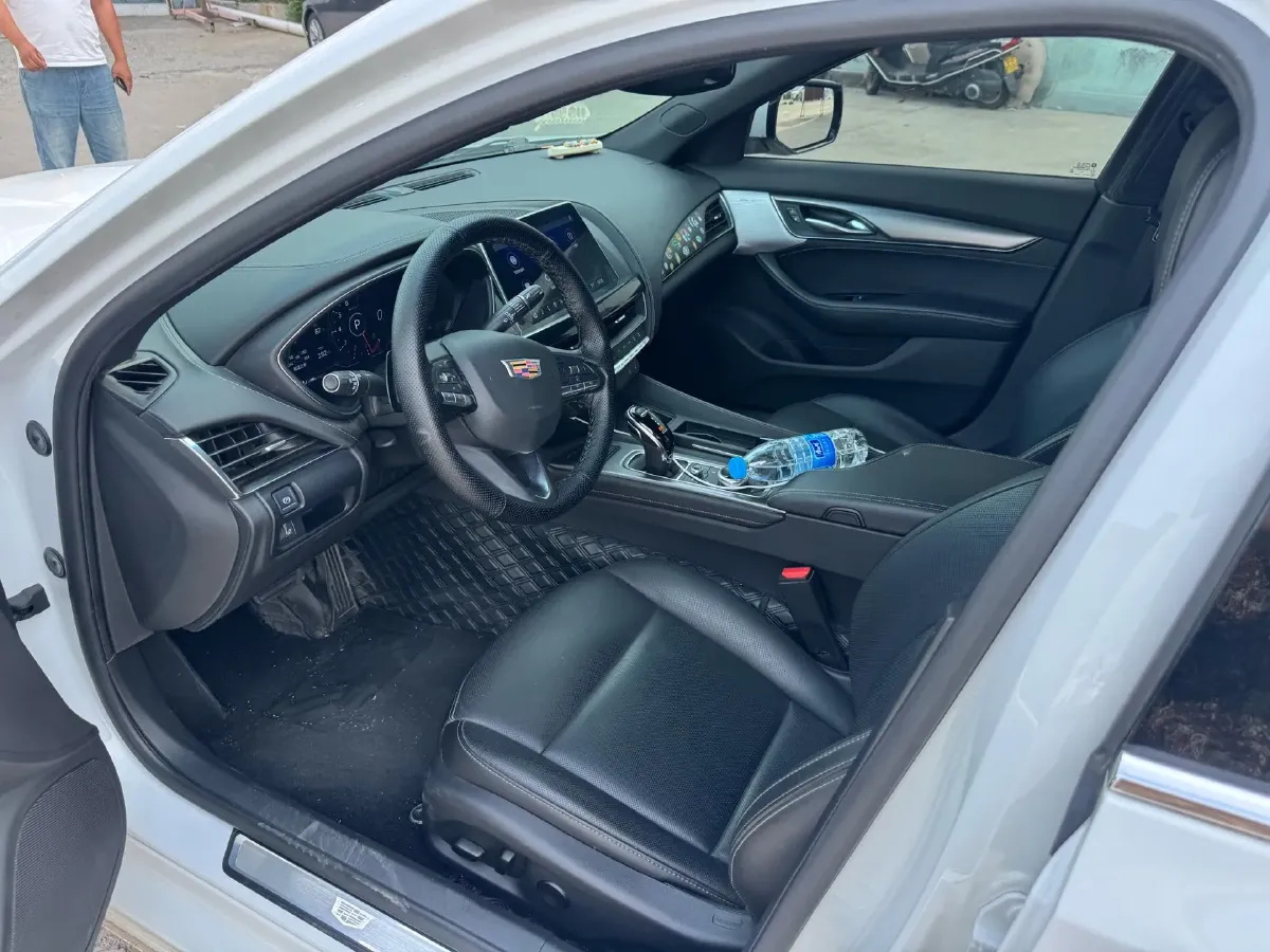 2022 Cadillac CT5 2.0T 237HP L4 10AT,autocango,china used car exporter,china ev exporter,chinese used car exporter,chinese used ev exporter