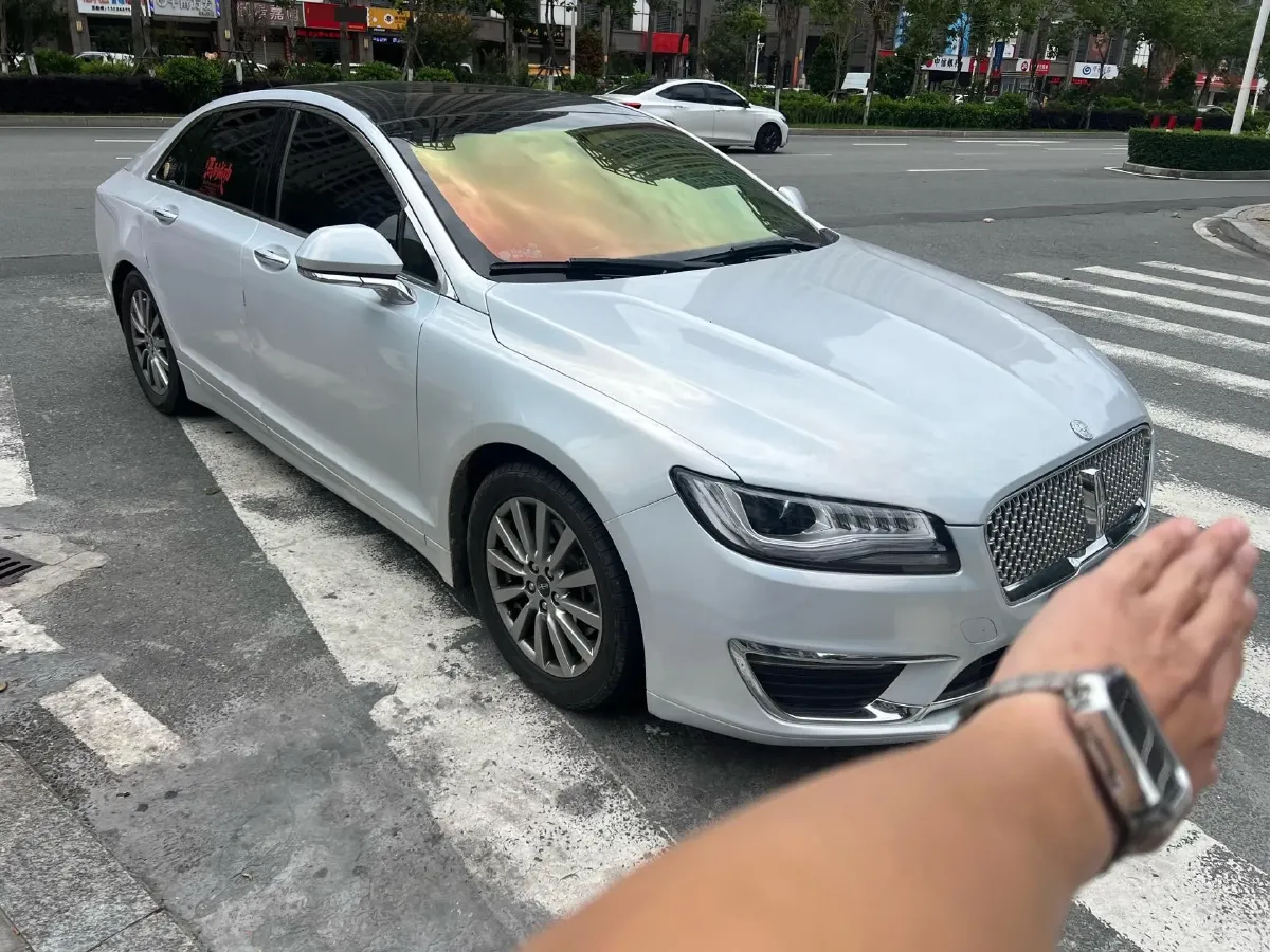 2020 Lincoln MKZ 2.0T 196HP L4 6AT,autocango,china used car exporter,china ev exporter,chinese used car exporter,chinese used ev exporter