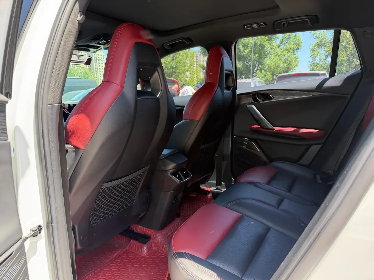 2020 LYNK&CO 06 1.5T 177HP L3 7DCT,autocango,china used car exporter,china ev exporter,chinese used car exporter,chinese used ev exporter