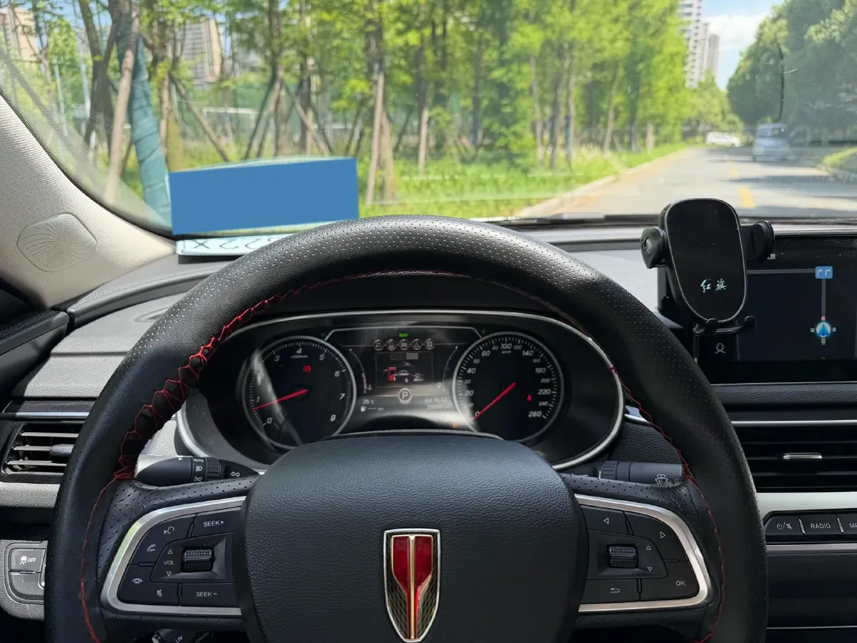 2022 HongQi H5 1.8T 197HP L4 6AT,autocango,china used car exporter,china ev exporter,chinese used car exporter,chinese used ev exporter