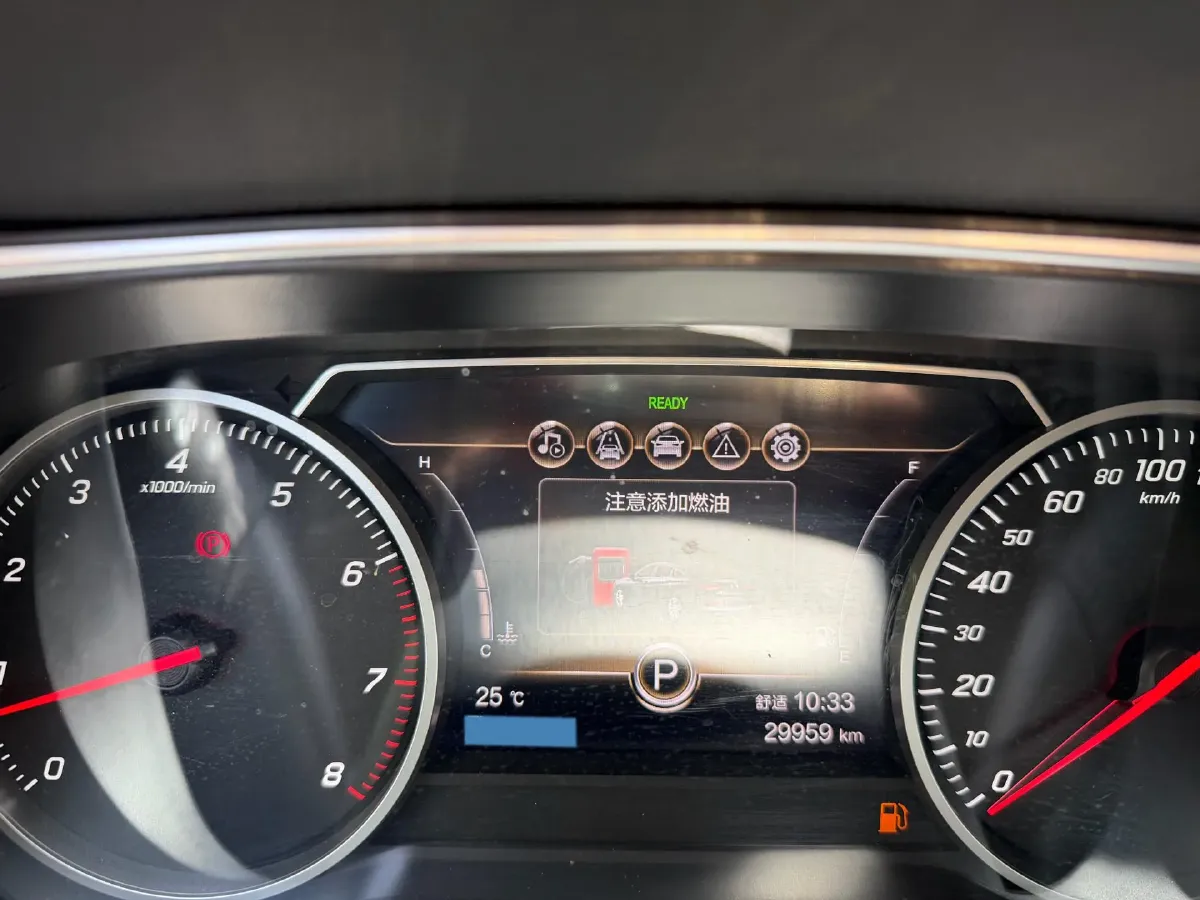 2022 HongQi H5 1.8T 197HP L4 6AT,autocango,china used car exporter,china ev exporter,chinese used car exporter,chinese used ev exporter