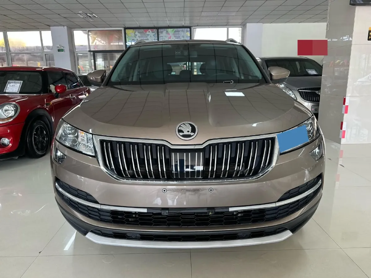 2020 Skoda Karoq 1.4T 150HP L4 7DCT,autocango,china used car exporter,china ev exporter,chinese used car exporter,chinese used ev exporter