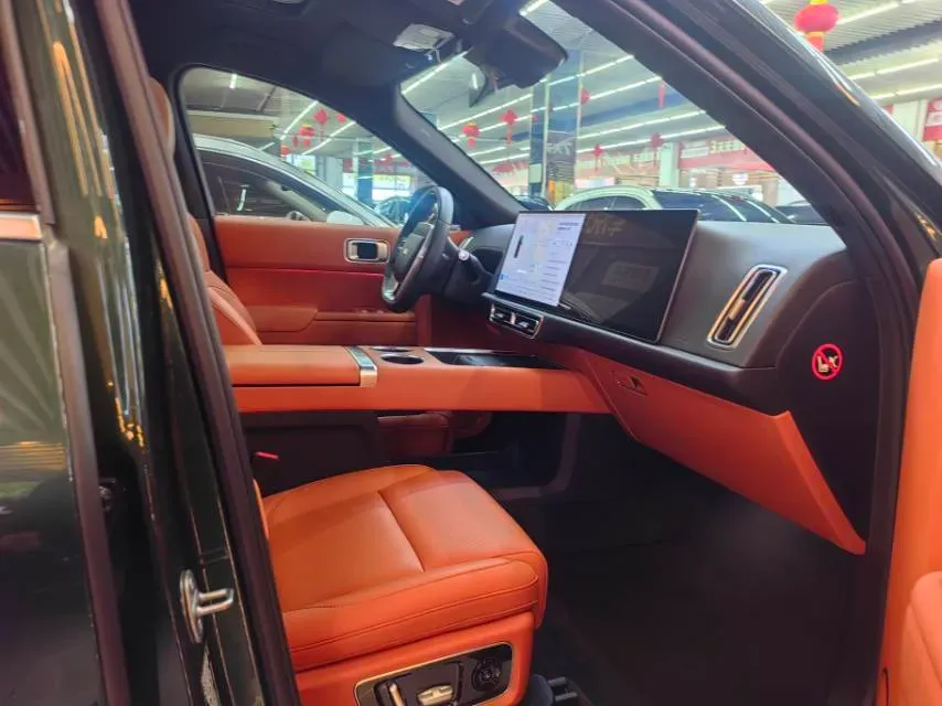 2022 Li L9 Range Extended 154HP REEV 42.6KWH,autocango,china used car exporter,china ev exporter,chinese used car exporter,chinese used ev exporter