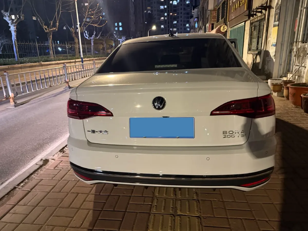2024 Volkswagen Bora 1.2T 116HP L4 7DCT,autocango,china used car exporter,china ev exporter,chinese used car exporter,chinese used ev exporter
