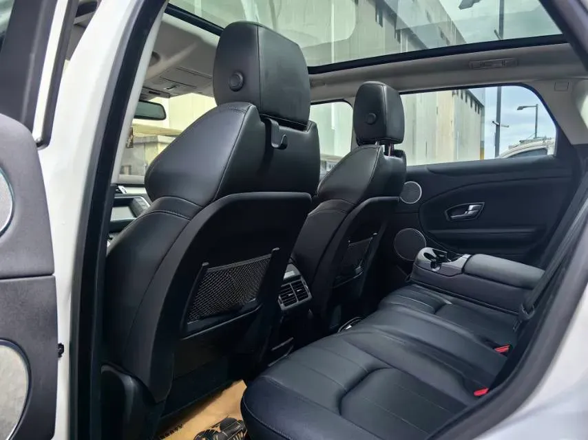 2018 Land Rover Range Rover Evoque 2.0T 241HP L4 9AT,autocango,china used car exporter,china ev exporter,chinese used car exporter,chinese used ev exporter
