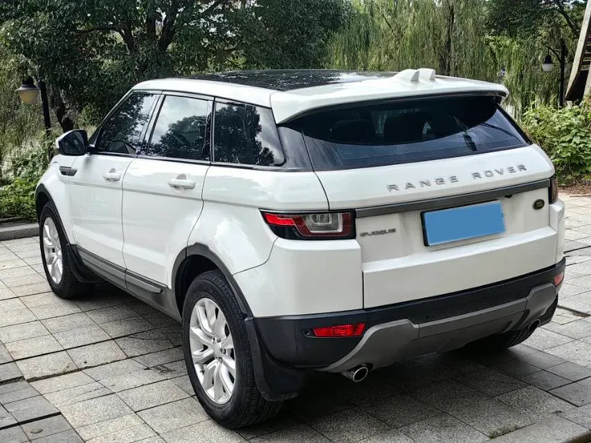 2018 Land Rover Range Rover Evoque 2.0T 241HP L4 9AT,autocango,china used car exporter,china ev exporter,chinese used car exporter,chinese used ev exporter