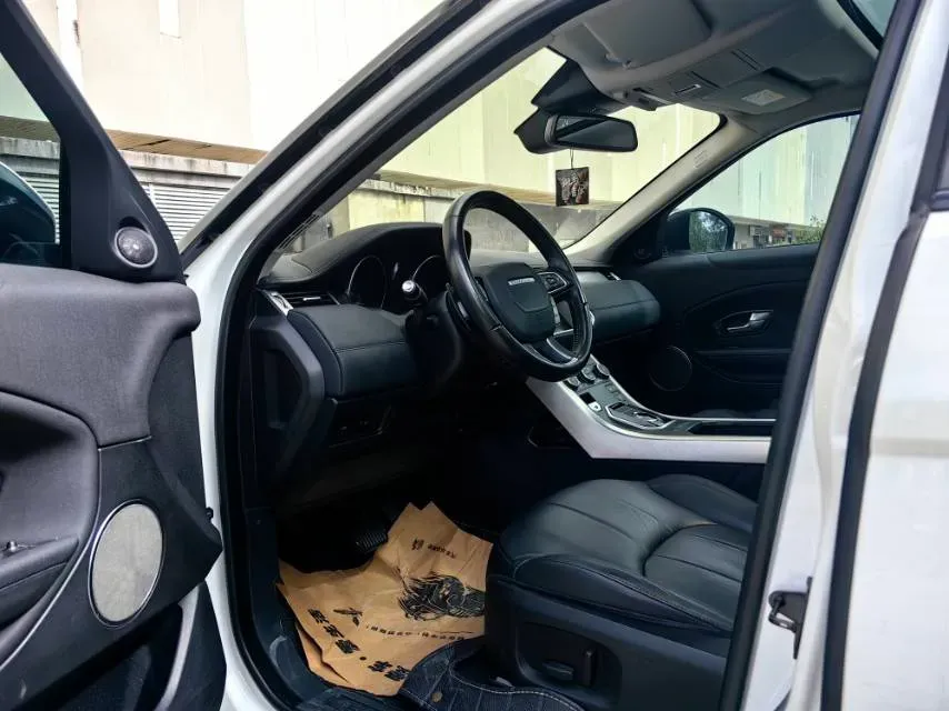 2018 Land Rover Range Rover Evoque 2.0T 241HP L4 9AT,autocango,china used car exporter,china ev exporter,chinese used car exporter,chinese used ev exporter