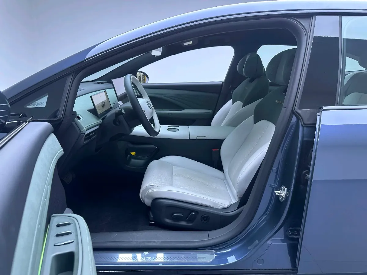2025 Nissan N7 BEV 73KWH,autocango,china used car exporter,china ev exporter,chinese used car exporter,chinese used ev exporter