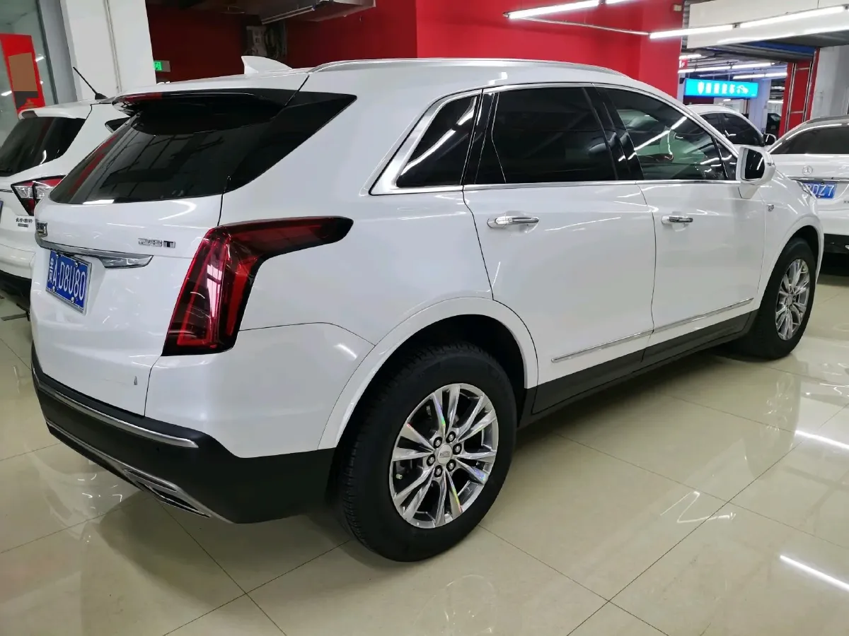 2020 Cadillac XT5 2.0T 241HP L4 9AT,autocango,china used car exporter,china ev exporter,chinese used car exporter,chinese used ev exporter